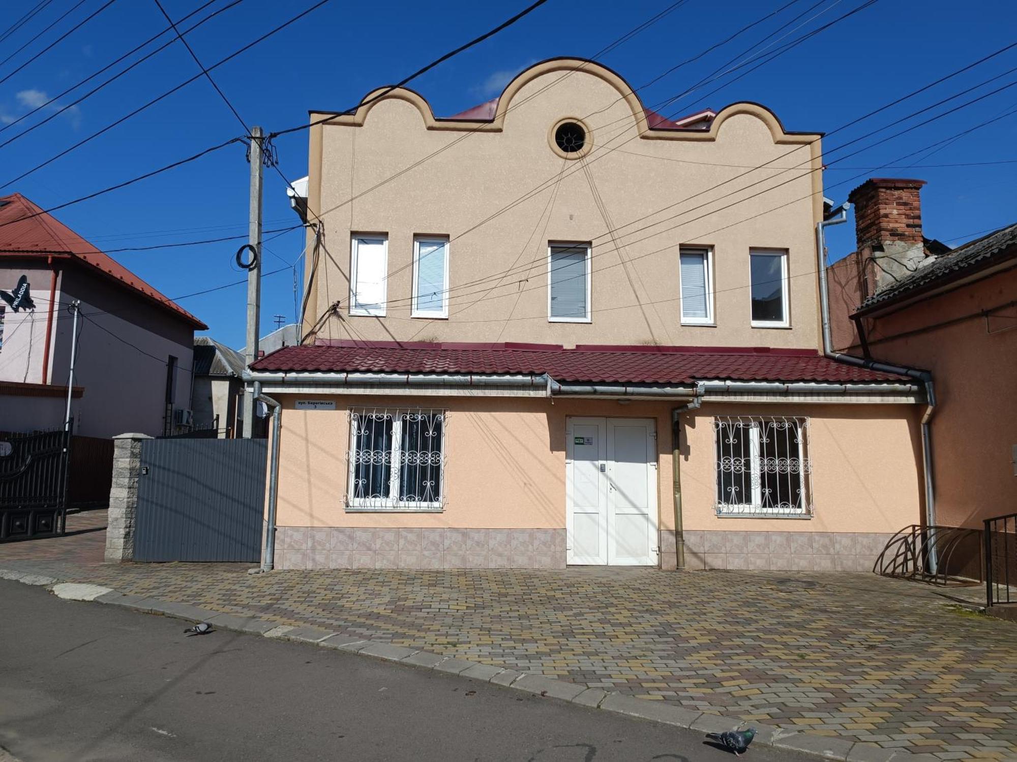 Apartments Domovik On Beregovskaya 3 Mukacheve Luaran gambar