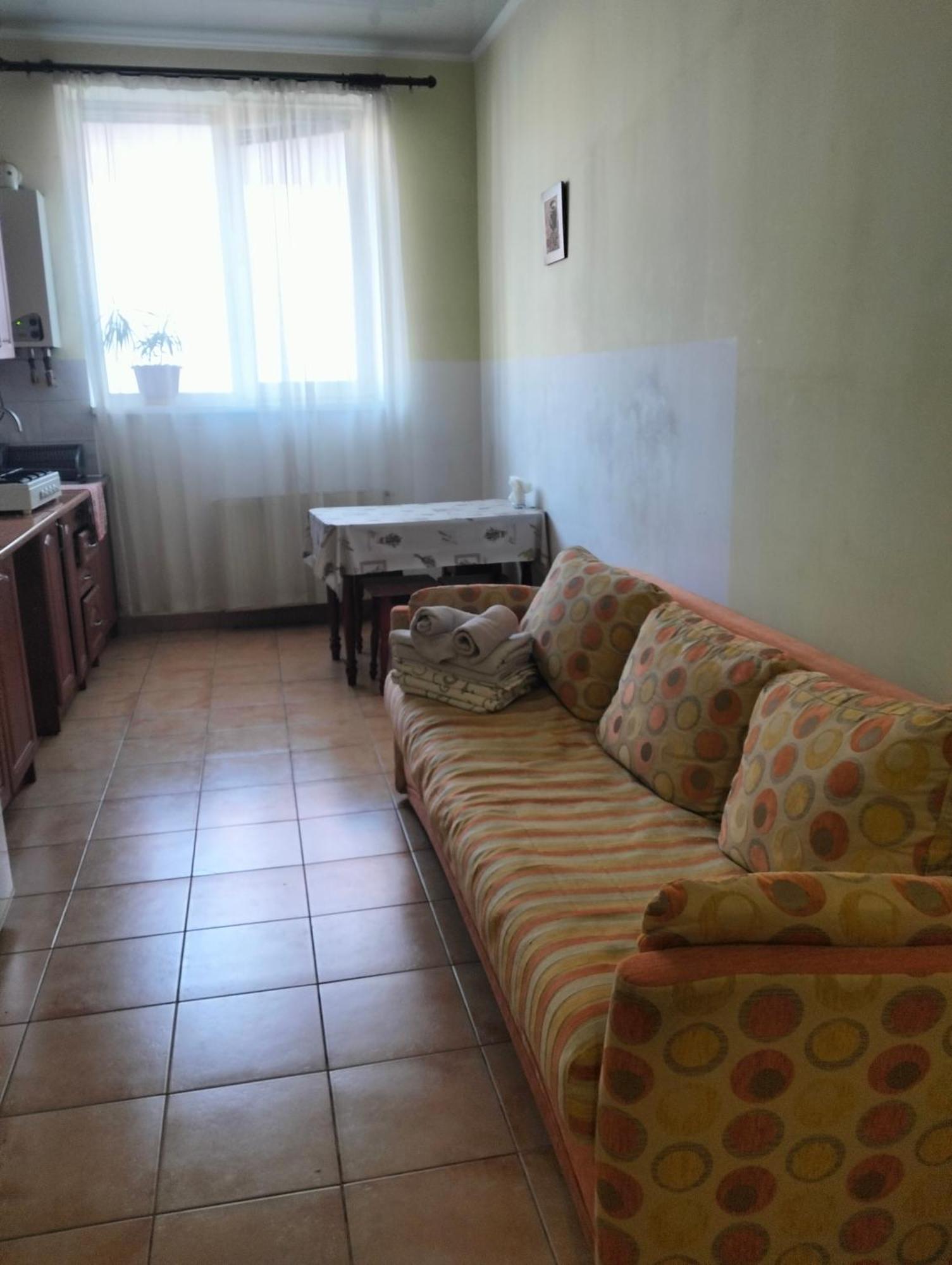 Apartments Domovik On Beregovskaya 3 Mukacheve Luaran gambar