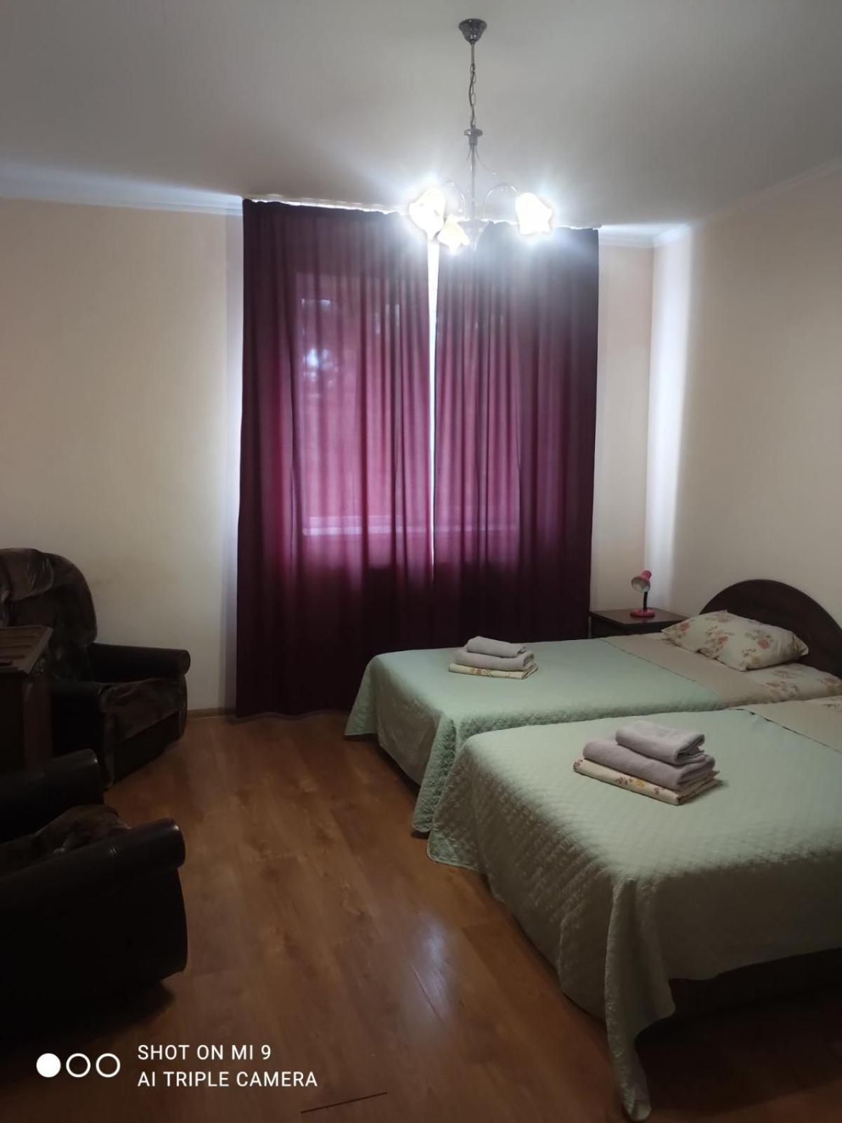 Apartments Domovik On Beregovskaya 3 Mukacheve Luaran gambar