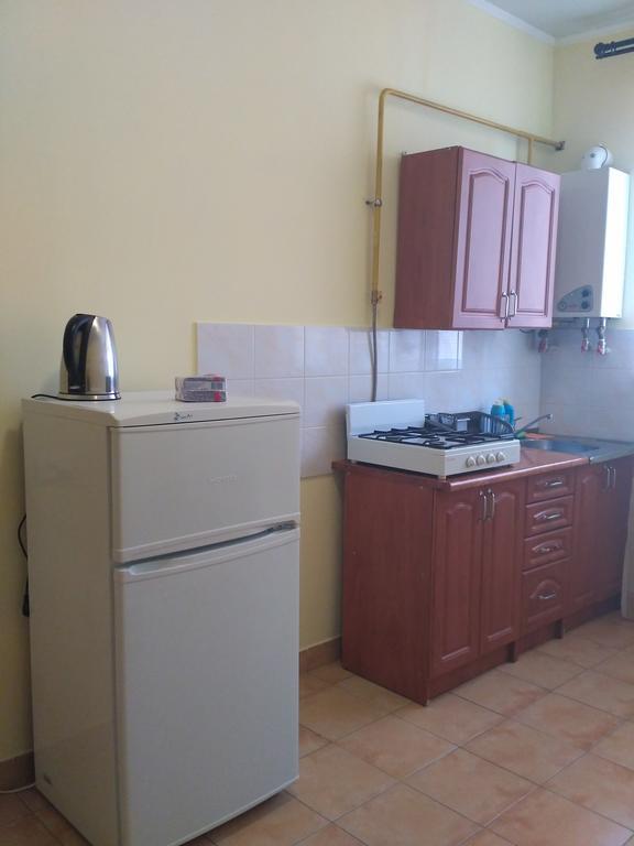 Apartments Domovik On Beregovskaya 3 Mukacheve Luaran gambar